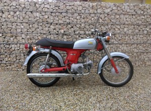 Honda Benly